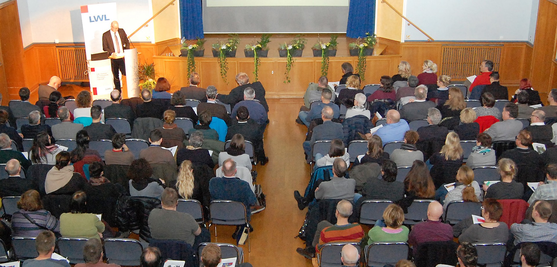 Blick in den Tagungssaal während eines Vortrags. (Foto:LWL/Rüpp)